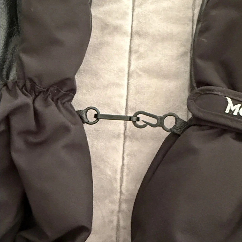 MCTI Black Winter Children’s Mittens